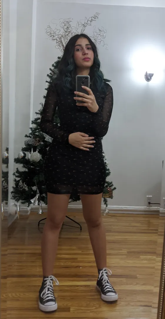 Dress and converse  posted by Frosty_Shape6408