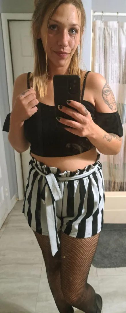 drop a ❤️ and i'll send u our nudes (first 50 guys only) posted by graceybabexo