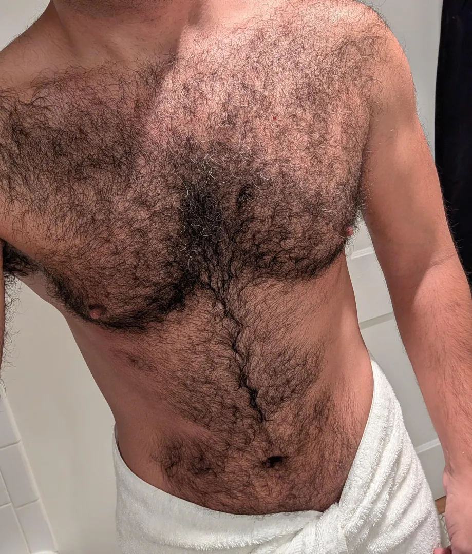 Drop my towel posted by FunExplorer92