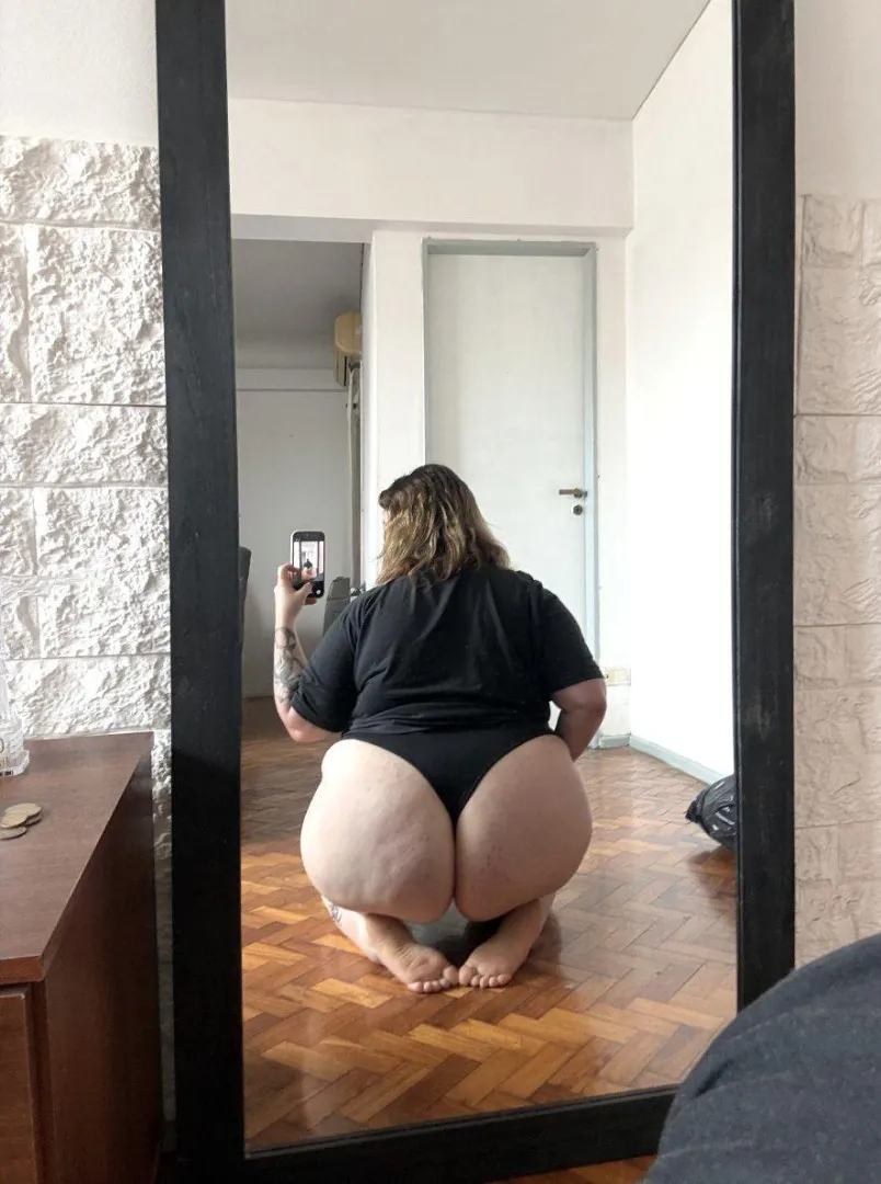 Drop your inches if you're 6.5+ and not shy posted by GlintOfTrouble