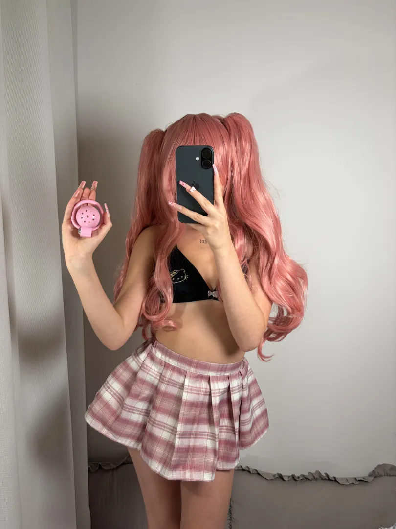 Drop your keys and wear this forever for me posted by PinkDolxo