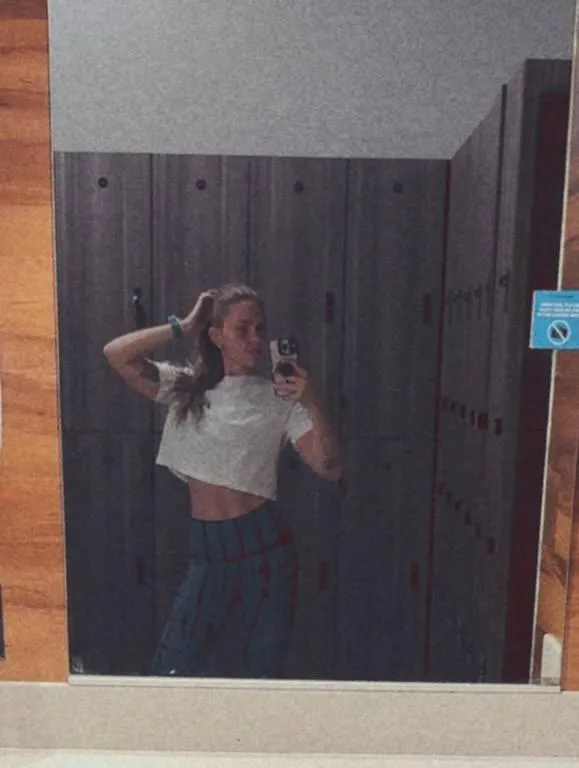 Easy to notice, hard to ignore  posted by SabrinaSwan