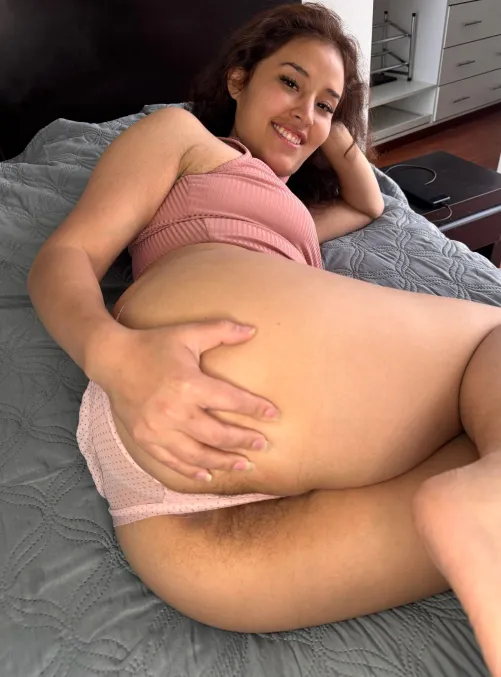 Eat out my yummy brown latina booty by LatinaScarlett