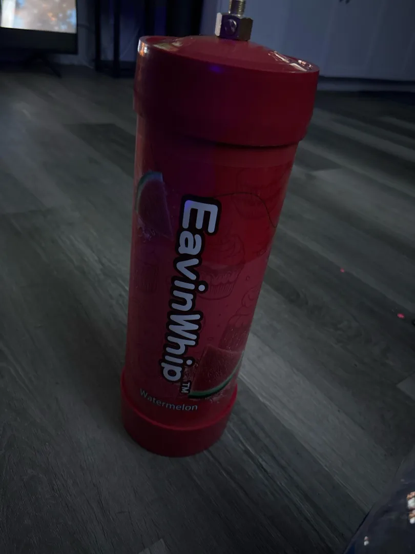 Eavinwhip tank, nozzle broken, no pressure regulator posted by ComplexEvery1368