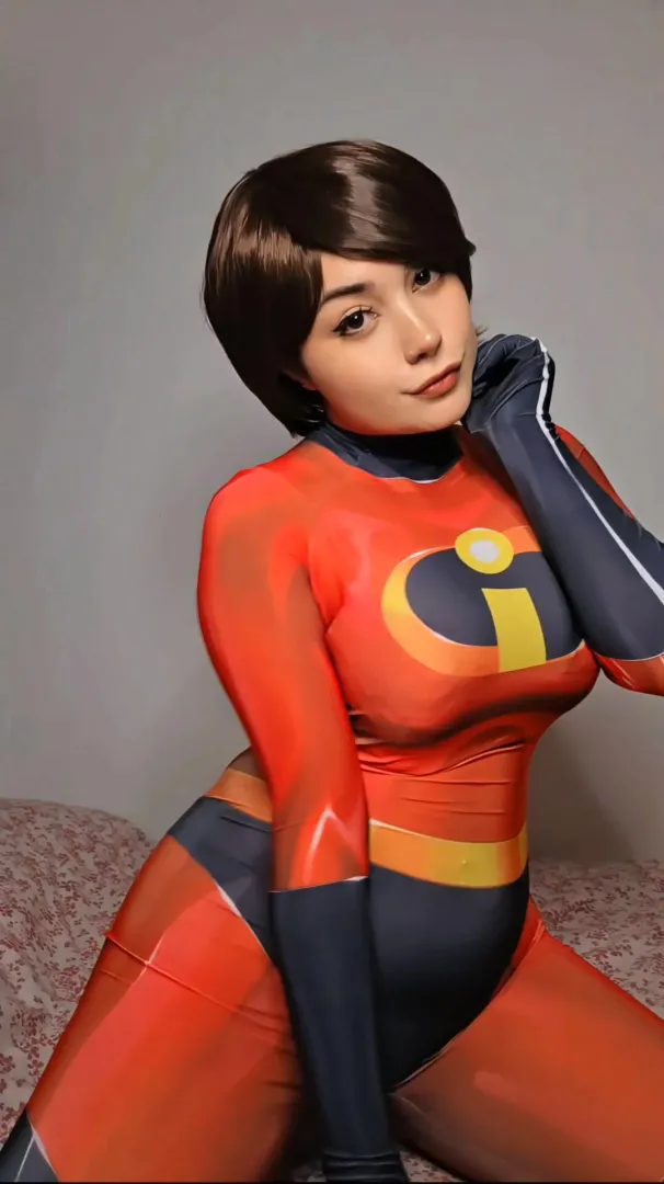 Elastigirl from [The Incredibles] by (Mimikyu) posted by Miiimikyu