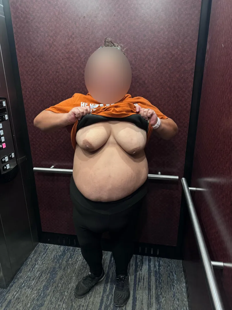 Elevator flash posted by Chatman85