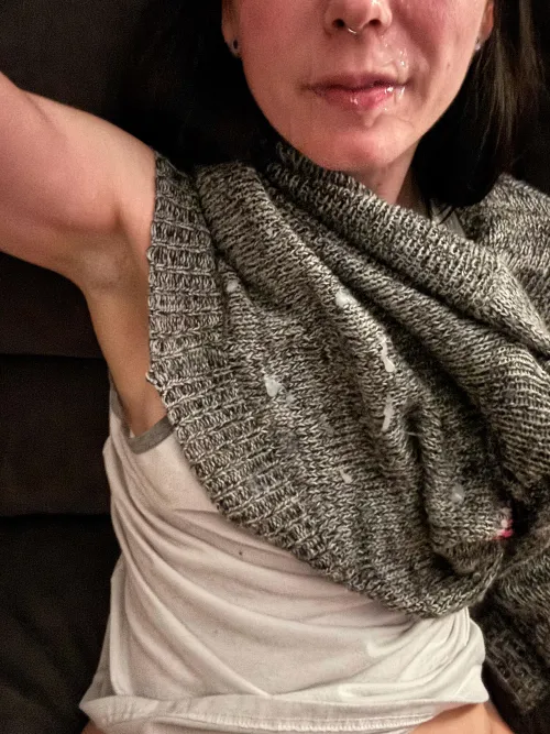 Ending hump day just how I like. Covered in cum by ctsharing