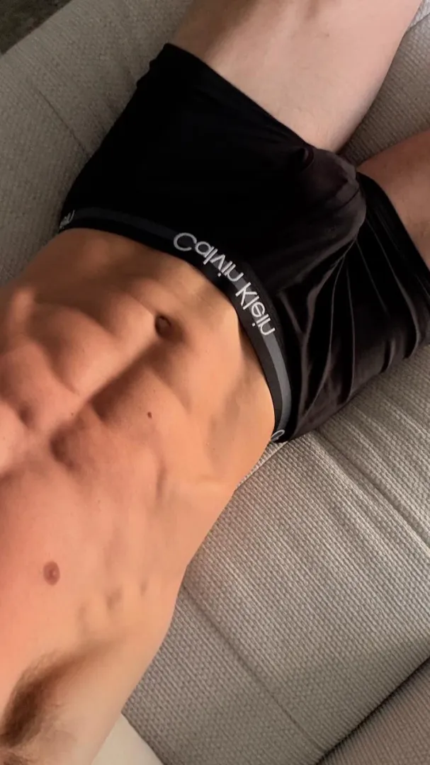 ENDING MY THURSDAY VERY TIRED... posted by bustyprettydoll