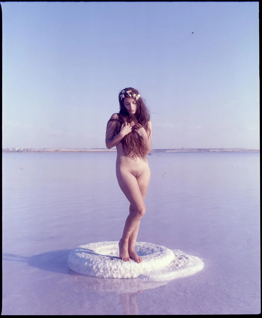 Endless with Avrelie posted by grains_and_ashes