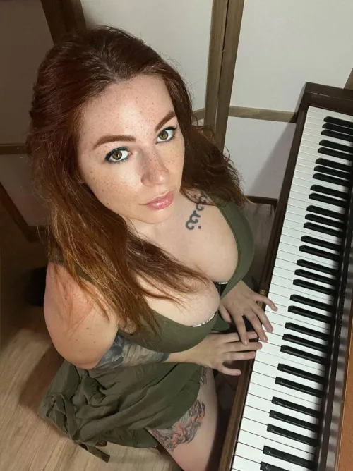 enjoy the view by ItsLiaxx