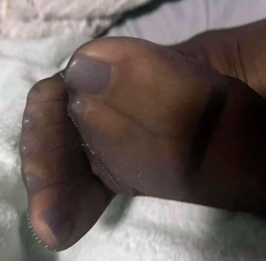 Enjoy these nylon toes. What's your next move posted by arboldebolas