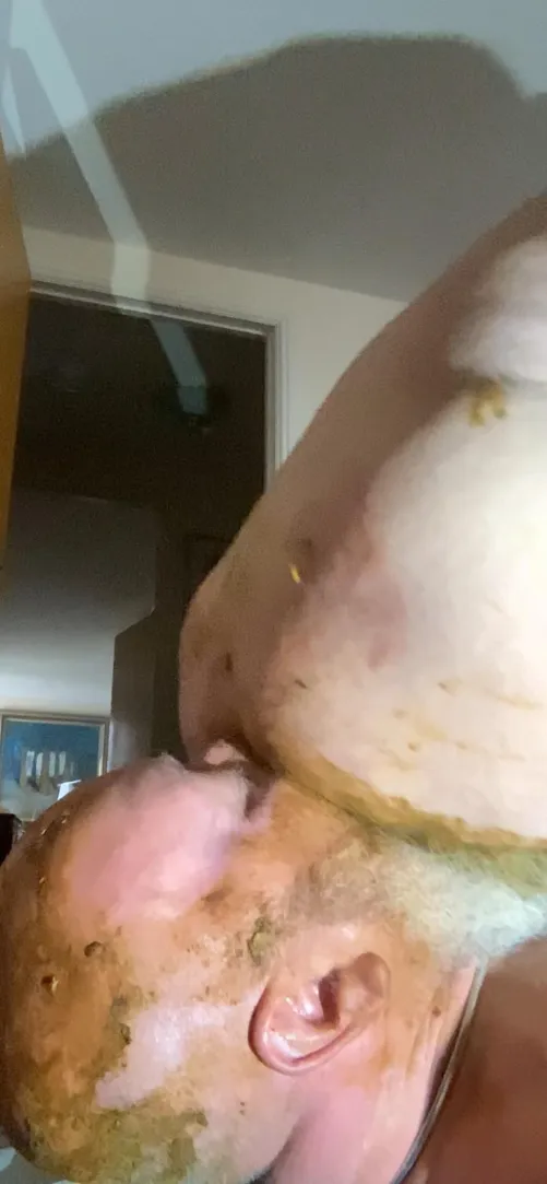 Enjoying my lunch by sleepinghorse69