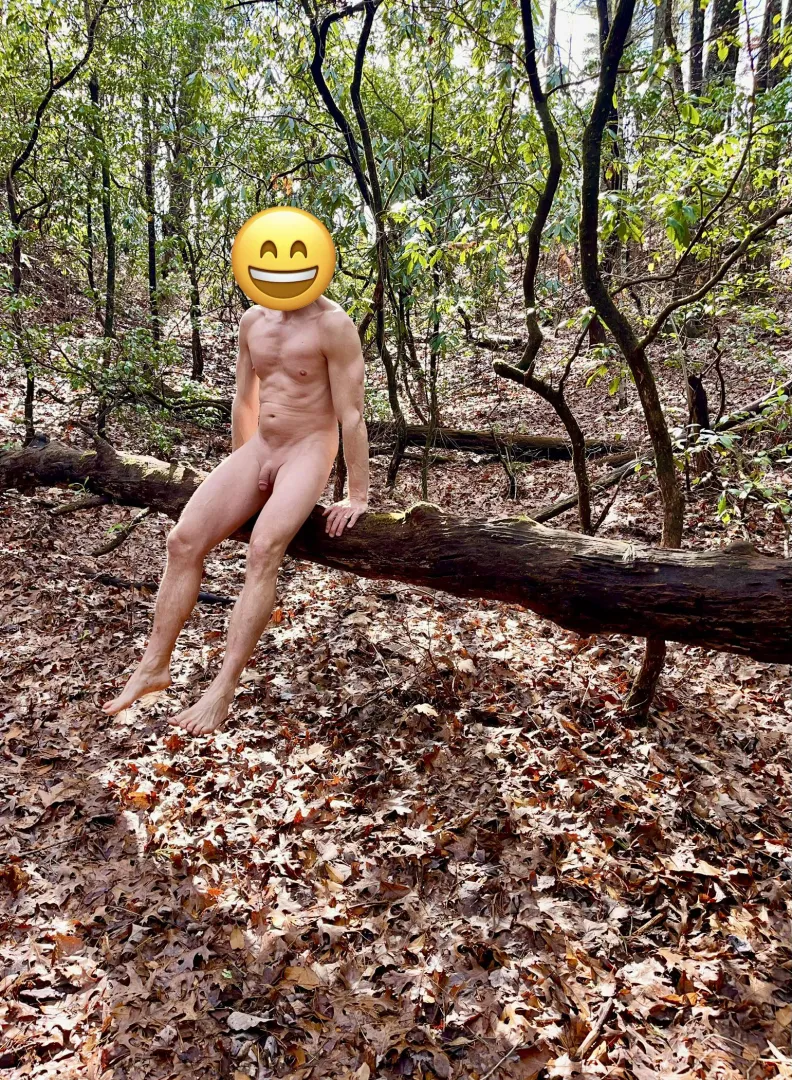 Enjoying simple interactions with nature posted by bareassadventures