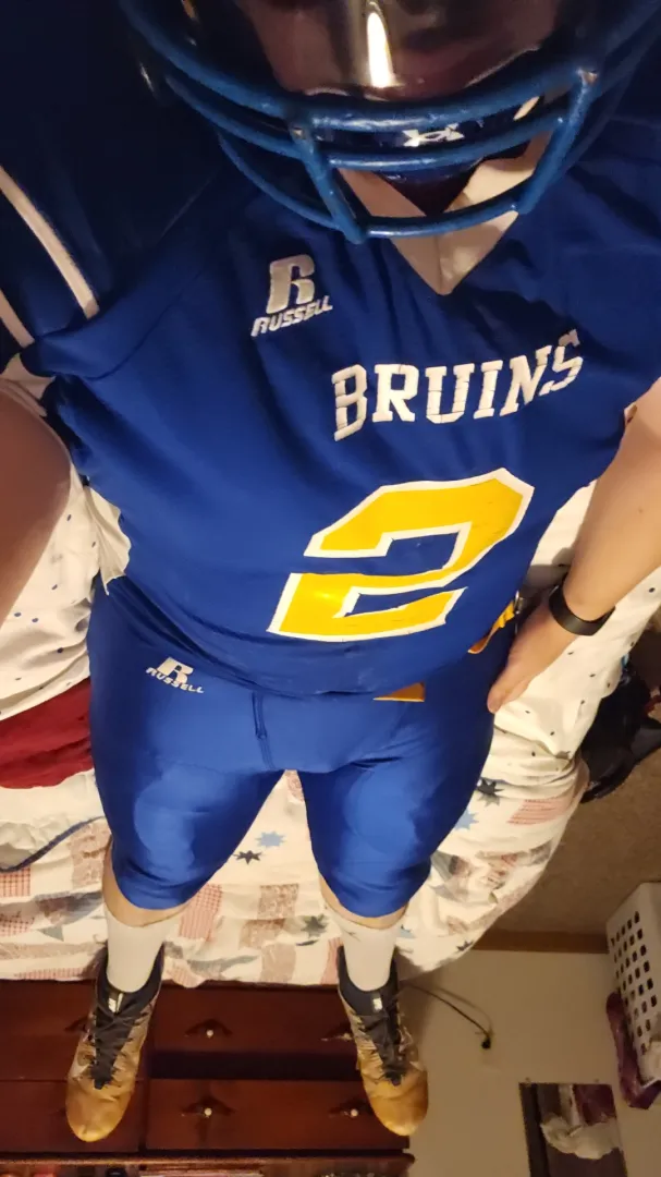 Enjoying some football gear.... Snap in bio if you want to hmu posted by alphafootballjock69