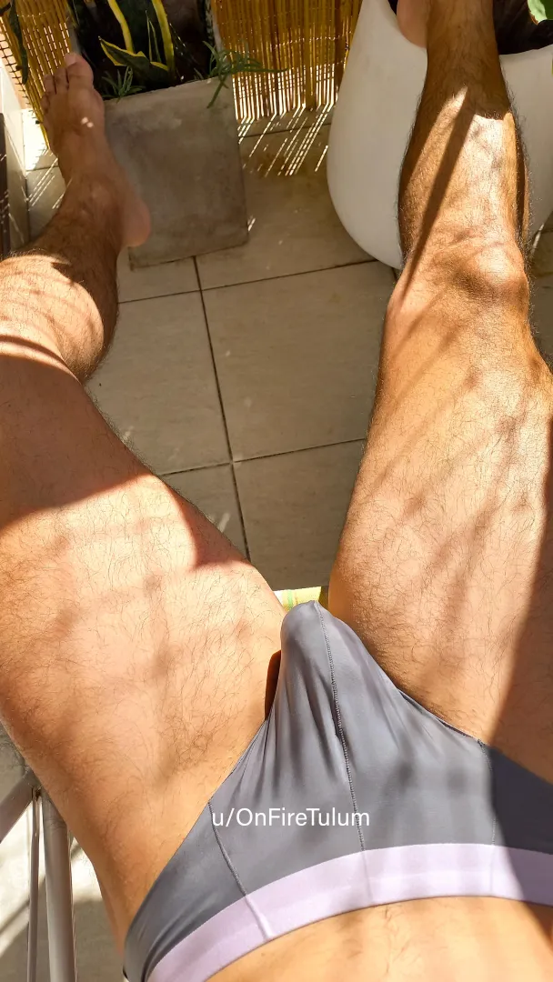 Enjoying the beautiful sunny day  posted by tulumonfire