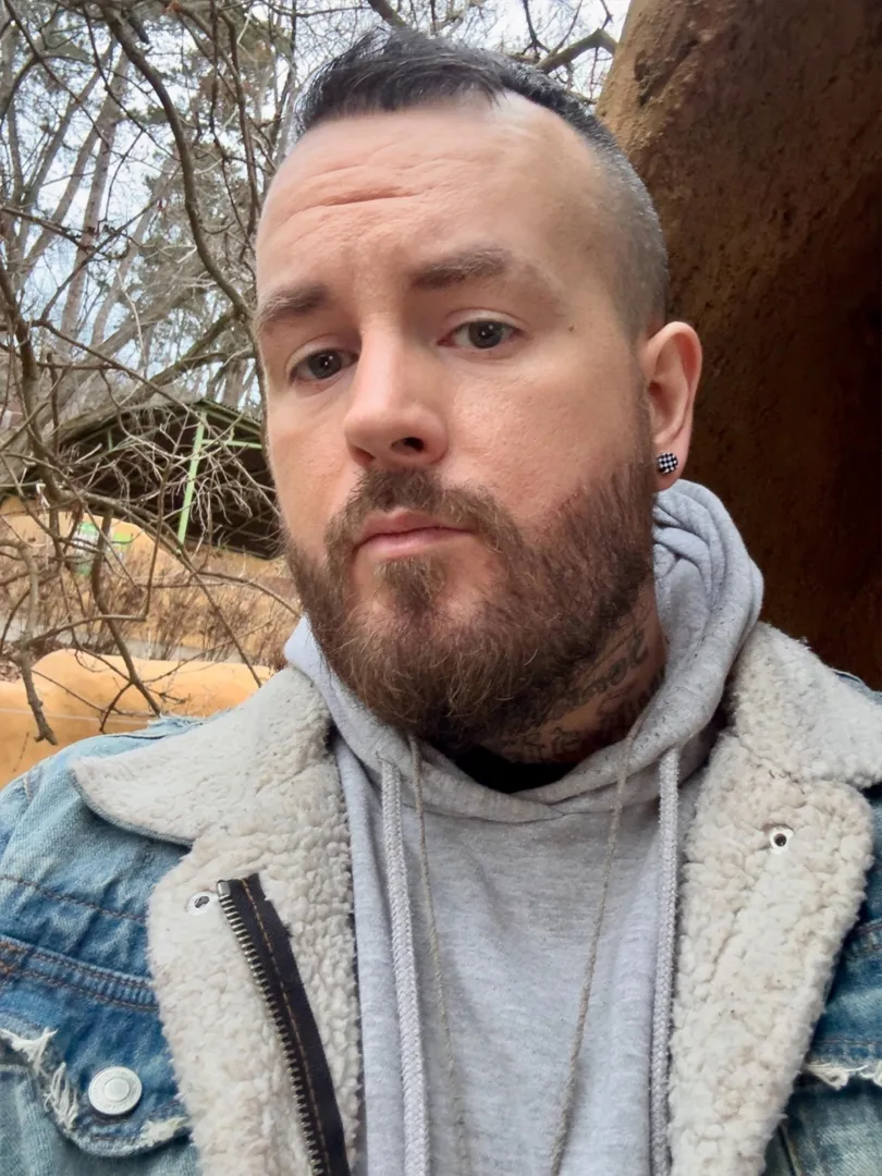 Enjoying the weather outside (its cold tho) posted by VKchris