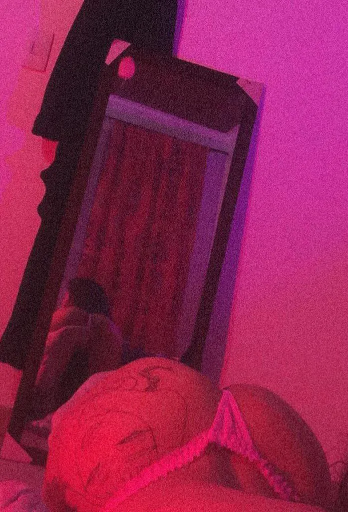 escríbeme para sacarte la leche con mi culo  posted by littlefoxxxyyy