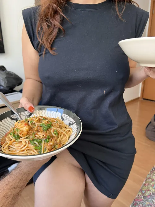 Está servido?  by Aylavanillaof