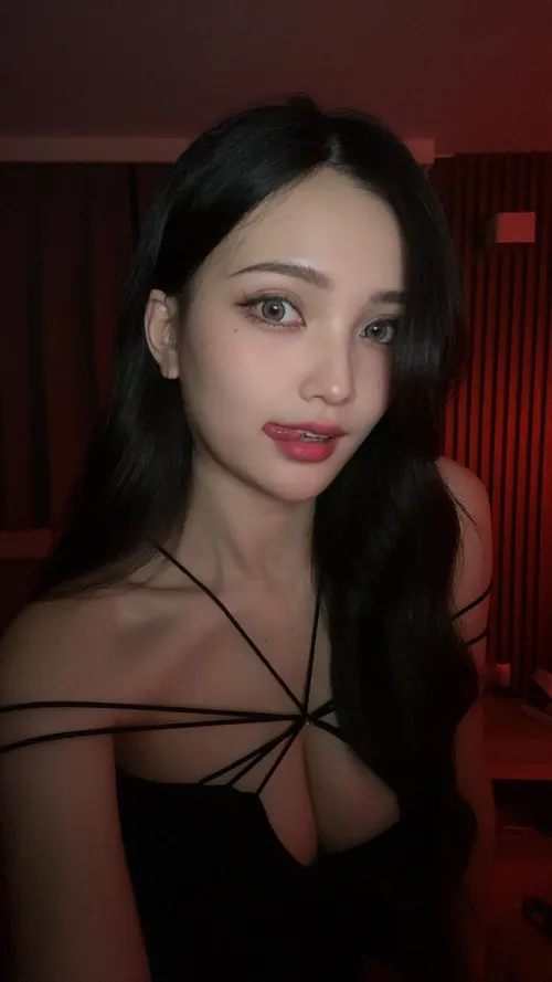 Ever french kissed with an asian? by Pretty-Face4626