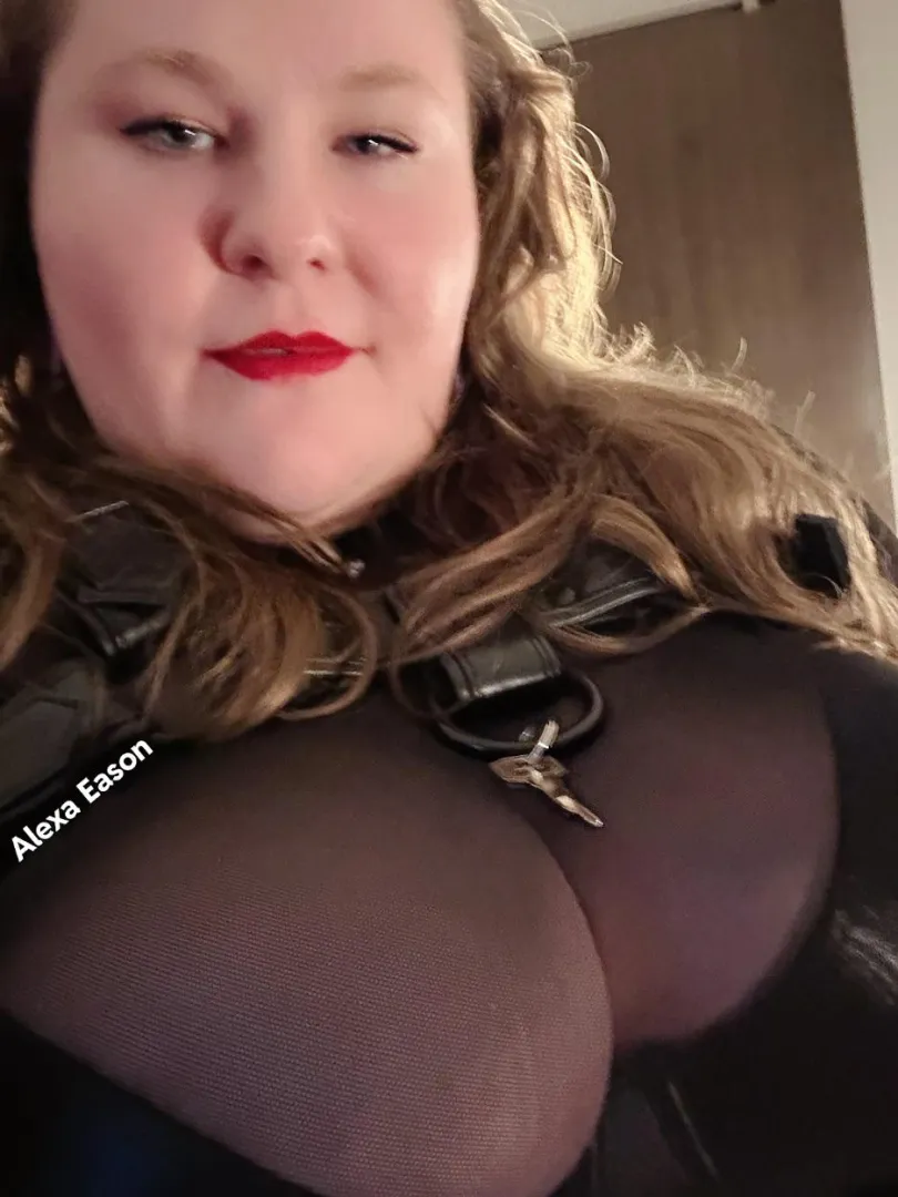 Ever had a plus size domme hold your key? So much more body to appreciate while that pathetic excuse for a dick is locked away. posted by alexaeason