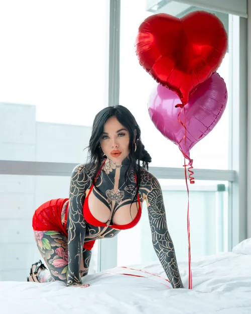 ever tittyfuck a big tiddy goth girl? by inkedgirlmiaaa