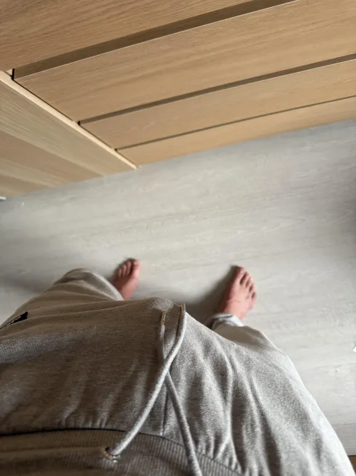 Every day bulge by Shot_Application_759