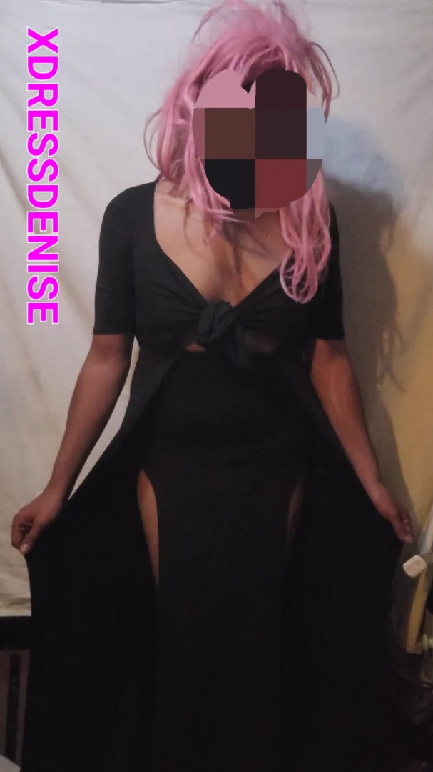 Every morning I zip up my boy clothes over my pretty bra and thong. By evening, I'm aching to rip them off and twerk like the slut I really am. The duality is intoxicating. ♠️ posted by xDGxCDx2