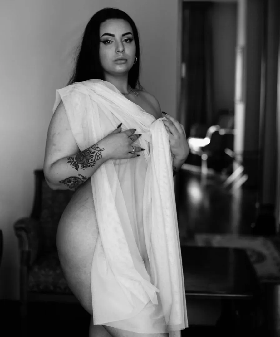 Every send is an admission of inferiority posted by Lunastar74