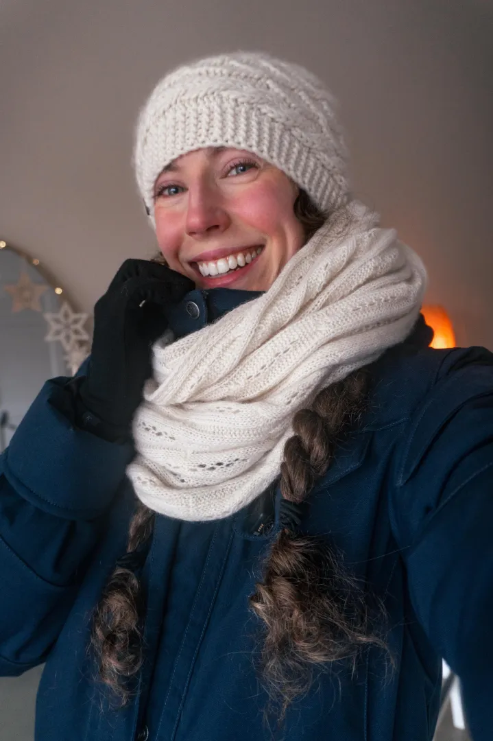 Excited for the snow ❄️️ posted by juliatomic