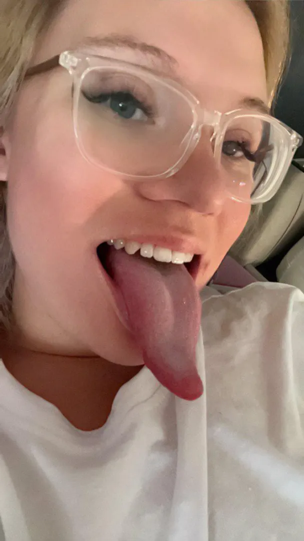 Excuse me sir, I'd like to borrow your cock please posted by jennyahegaoblonde