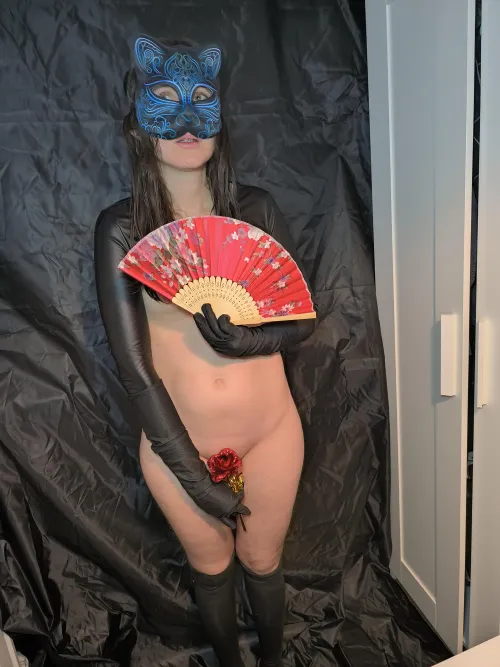 Experimenting by Emily_NudArt