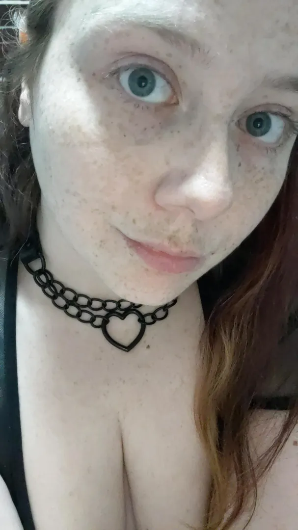 Eyes wide open posted by QueenMortom