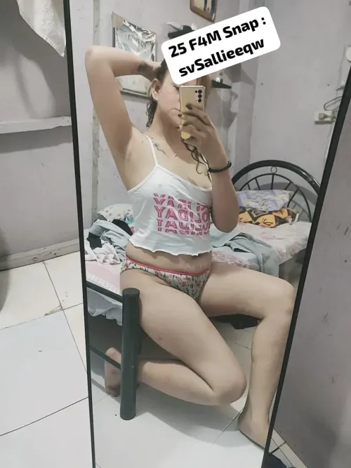 F 25 by Calm-Seaweed-3711