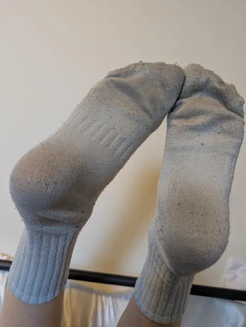 [F] 4 days wear, the smell will make you weak by Federal_Bat5403