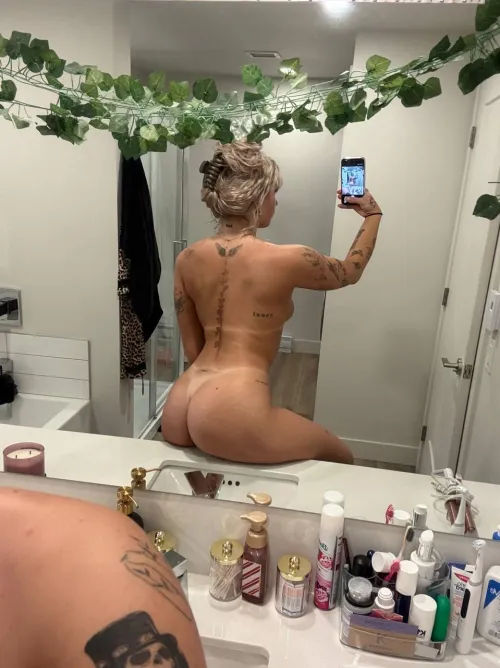 [F] come fuck my fat ass till they are glazed with your cum. by AdorableAd3558