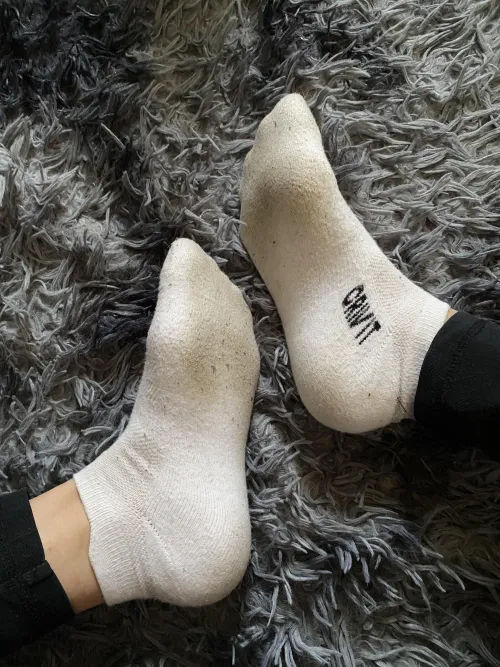 [F] day 2 of 5 by sharonsexyfeet