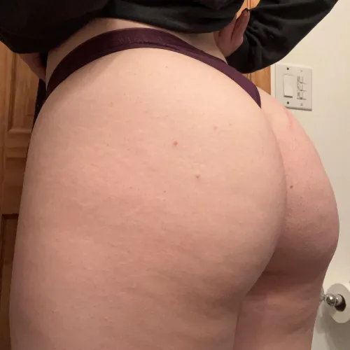 [f] feeling extra plump tonight by wickedgood222