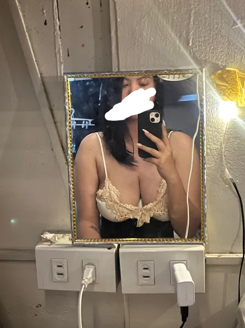 [f] little bored here wanna help? by miss-hanna-