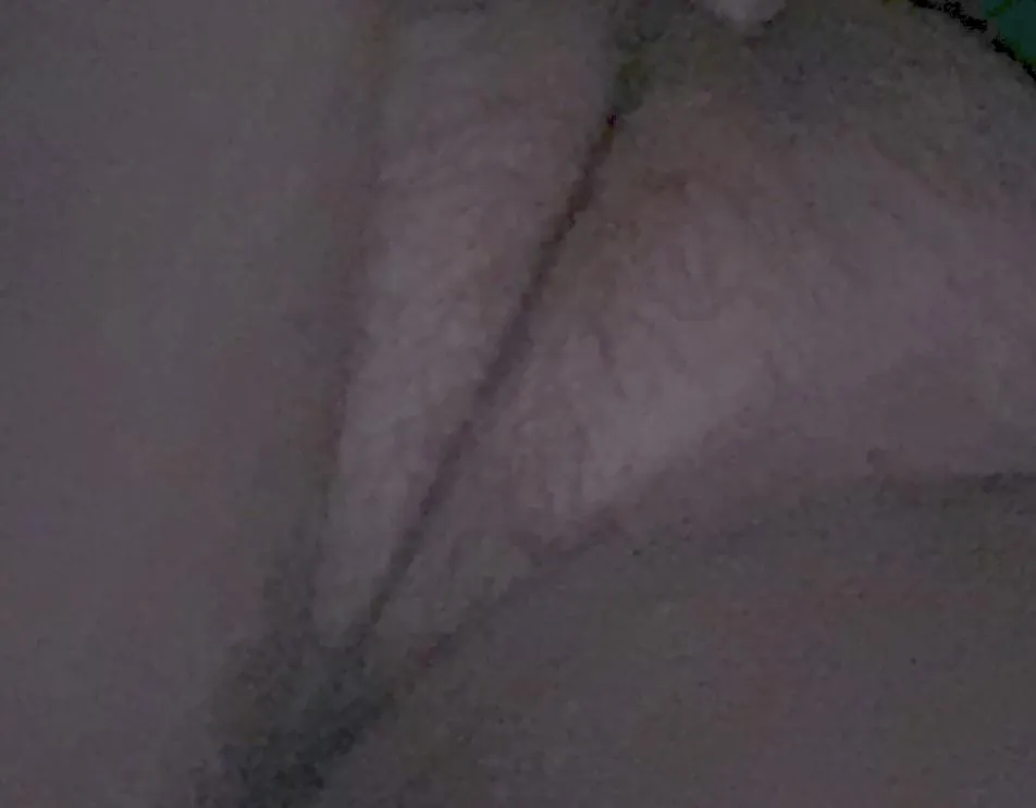 F looking for a F posted by Working-Pattern1475