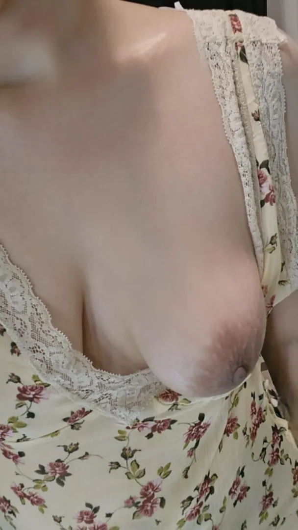 [F] showing what's underneath as promised ‍↕️ posted by justhereforaquicksec