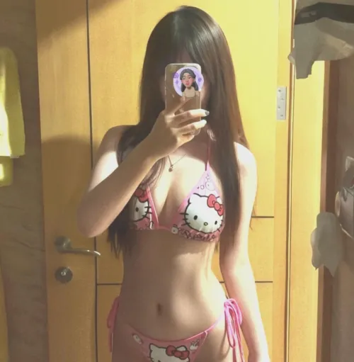 F18 want to rate by kittief18