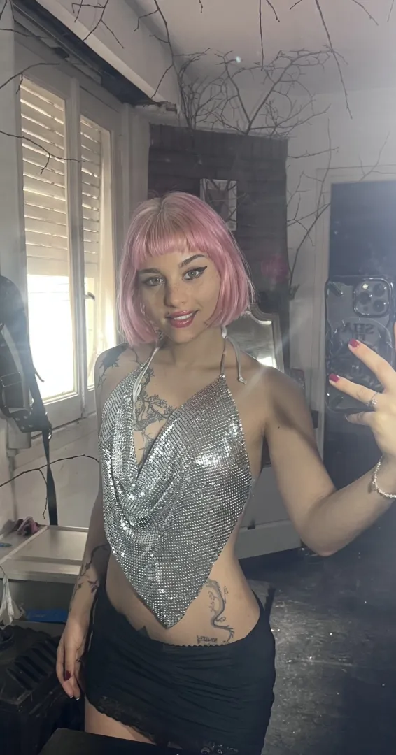 F188 smooth but bold  > go lGG for real chat: stephaniesoryn posted by boopthat