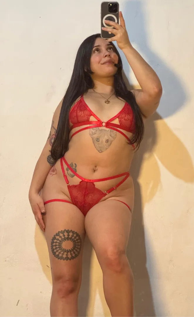 (F19) Bin nicht hübsch.. aber zum ficken und liegen lassen genug  posted by TwirlGlimmerr