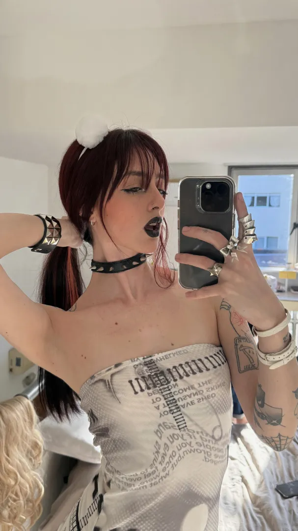 F19 - Can’t host tonight but down to vibe if you’re close - lntsgrm: Lunarumes posted by wizzel83