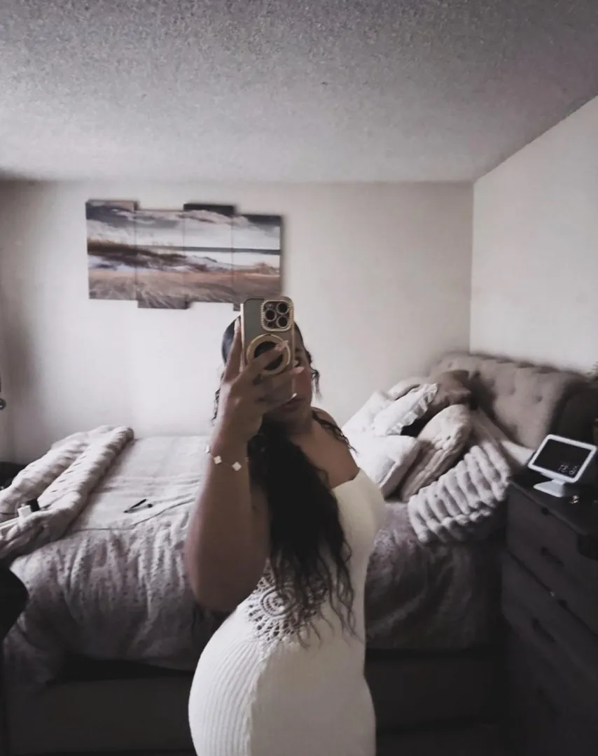 F19 doing ft and customs $20 sessions posted by theeangelina