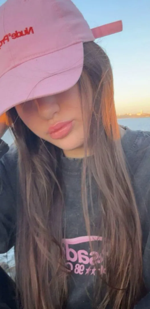 F20, Craving a good time and fuck posted by QuantumReaperess