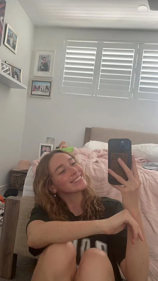 F23 - hump day good morning posted by Additional_Self1933