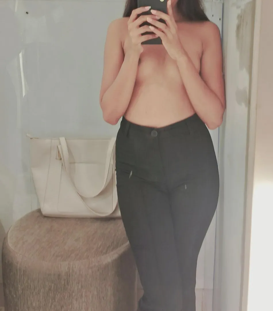 F25 Back from a stressful day. Want to rate some cocks and help me release my stress posted by Tenma_Liberto