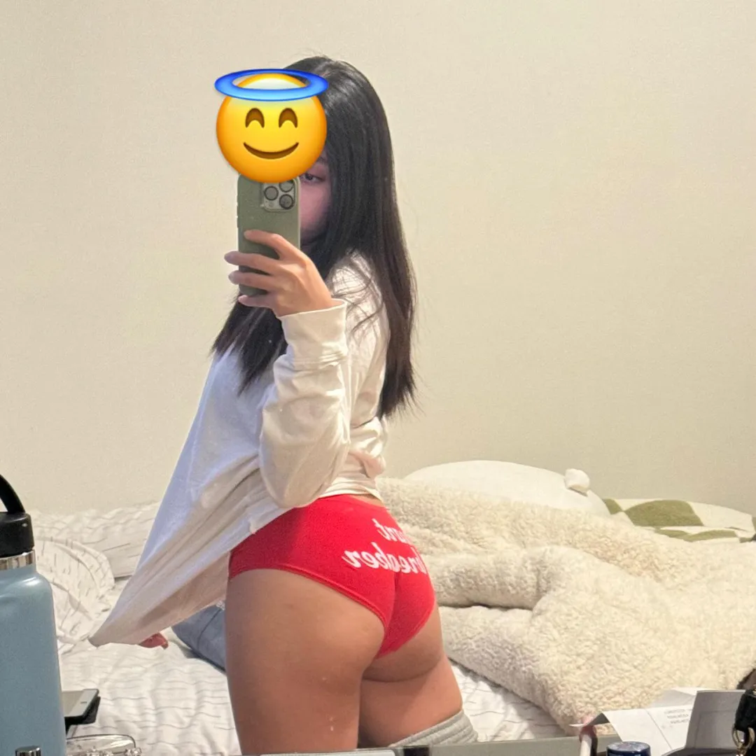 f26/m25 looking for hung filipino guy around berwyn. posted by MarkComprehensive862