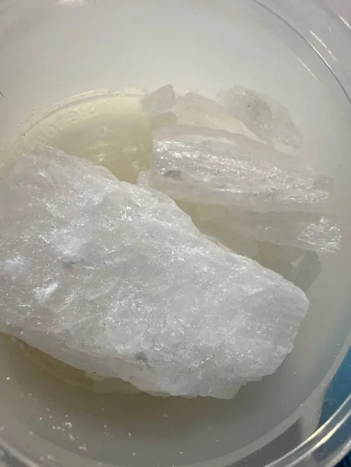 F28 highly clouding , getting cloudy on cam let’s get dirty or explore irl let’s have fun together who’s up??! by Caseyhenney7